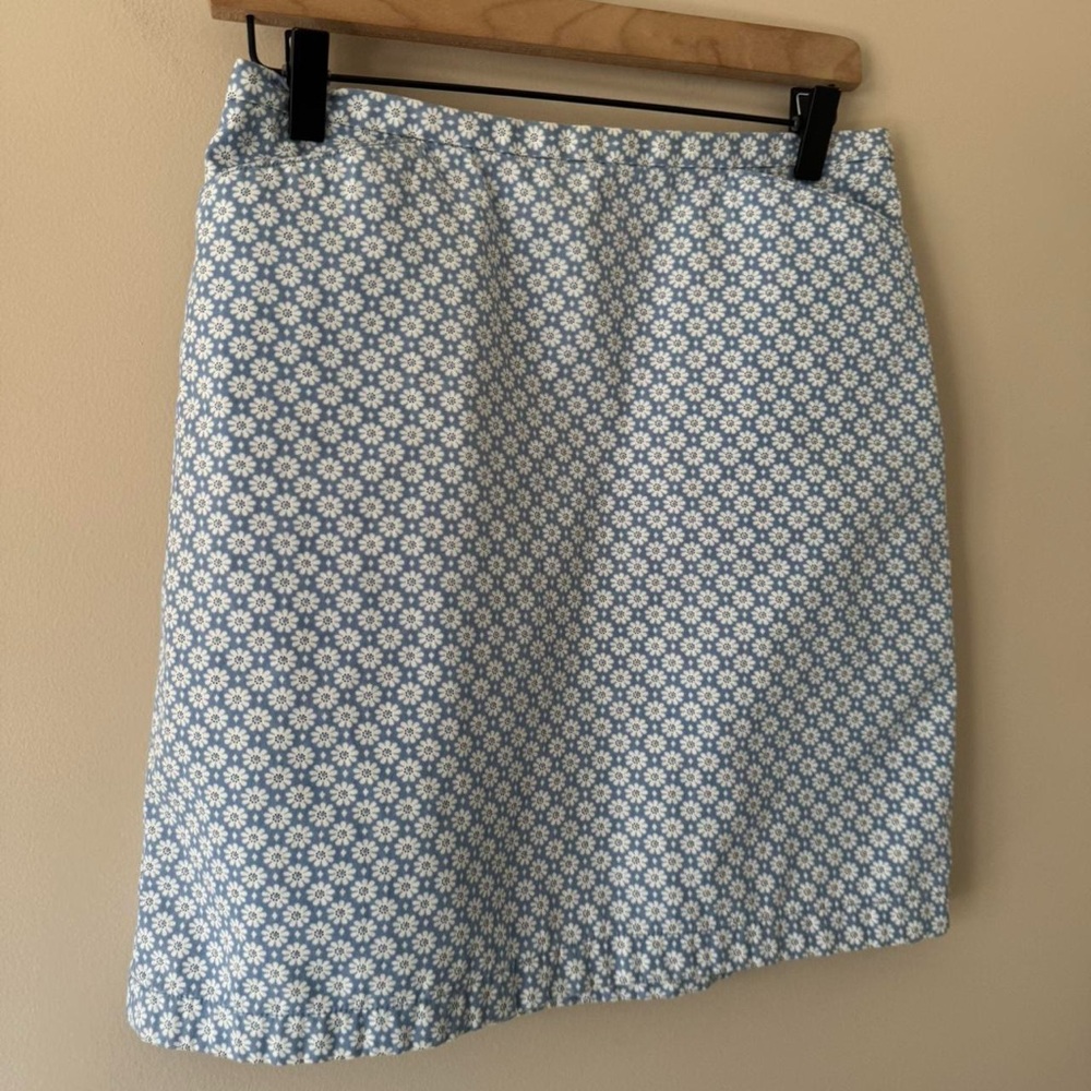 90s Tiny Daisy Blue White Skirt Petite 28” waist - Picture 4 of 6